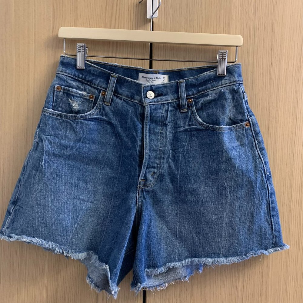 Abercrombie and Fitch High Waisted Curve Love Dad Shorts